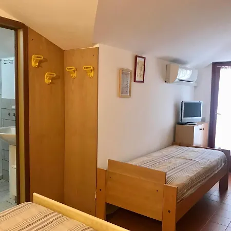 Landora Bibione
