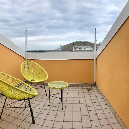 Apartment Landora *